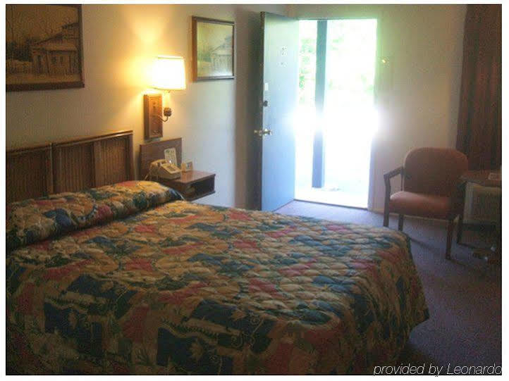 Scottish Inns Motel - Osage Beach Szoba fotó
